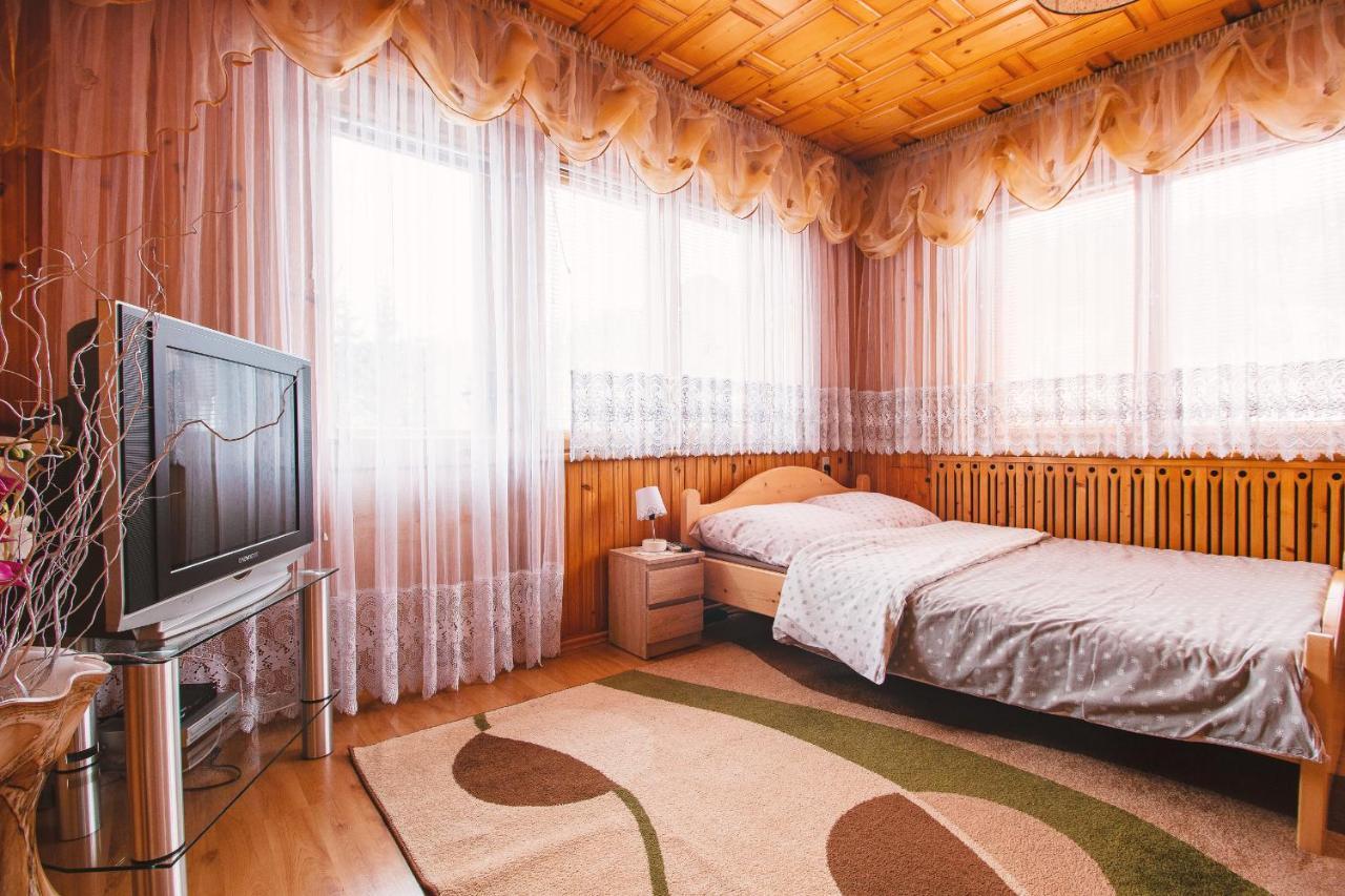 Dom Na Podhalanskiej Groń Esterno foto