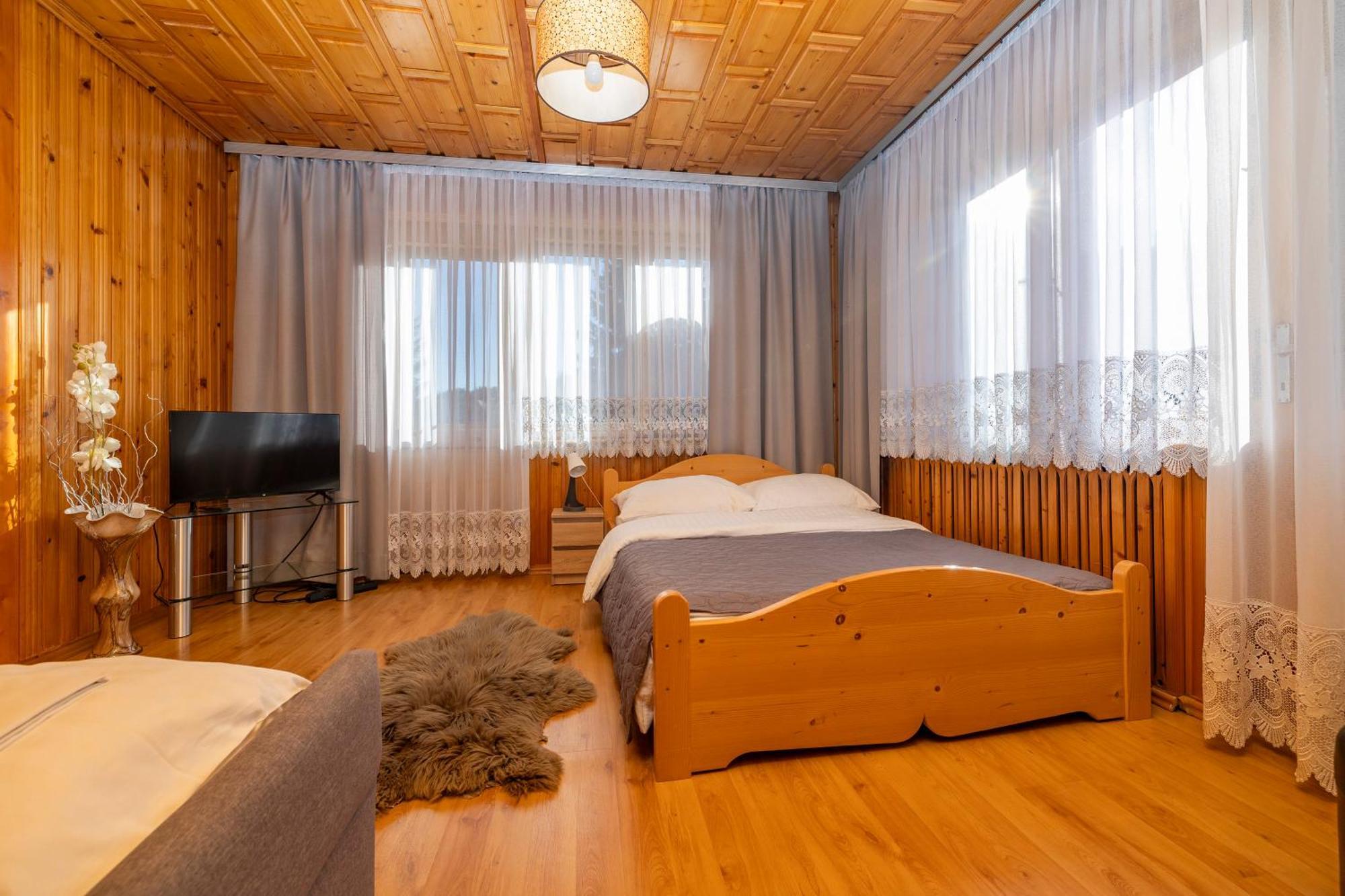 Dom Na Podhalanskiej Groń Esterno foto
